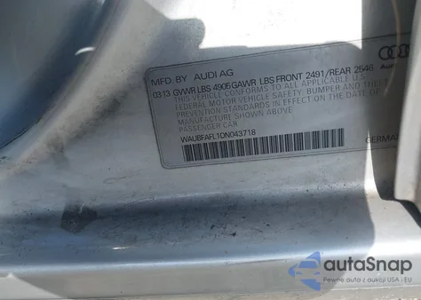 2013 Audi A4 2.0T Premium из США, поврежденный, VIN WAUBFAFL1DN043718